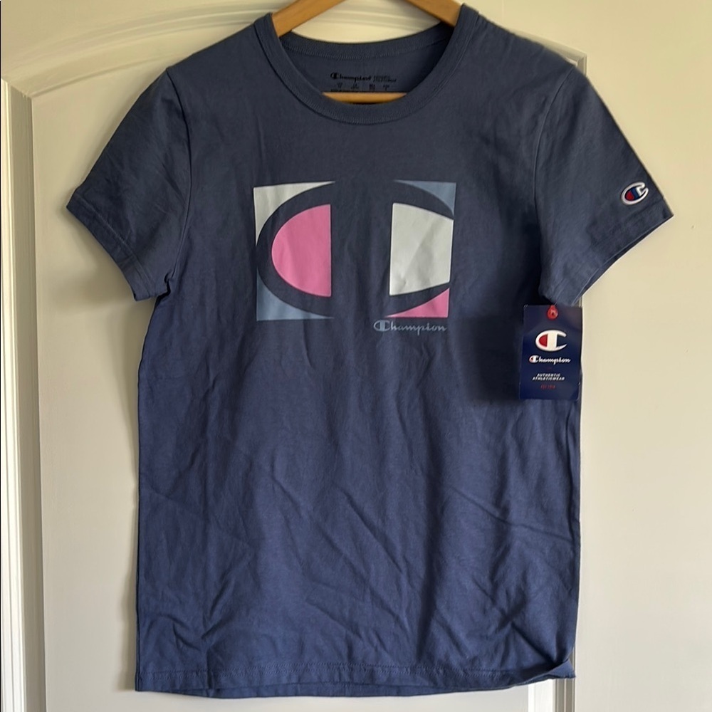 NWT women’s Champion Blue short sleeve T-Shirt, XS